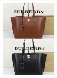 Picture of Burberry Lady Handbags _SKUfw114947886fw